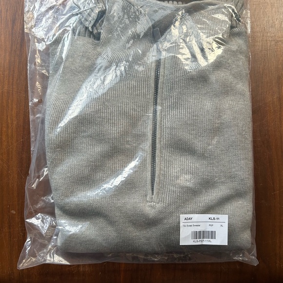 ADAY No Sweat Sweaters - Picture 3 of 3